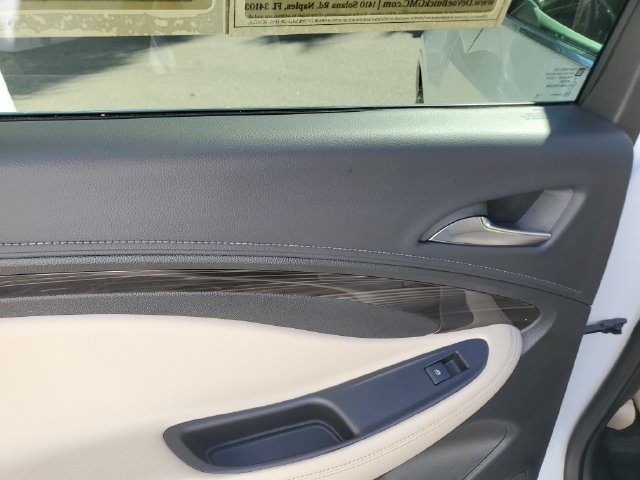Certified 2019 Buick Envision Premium AWD/4WD image 16