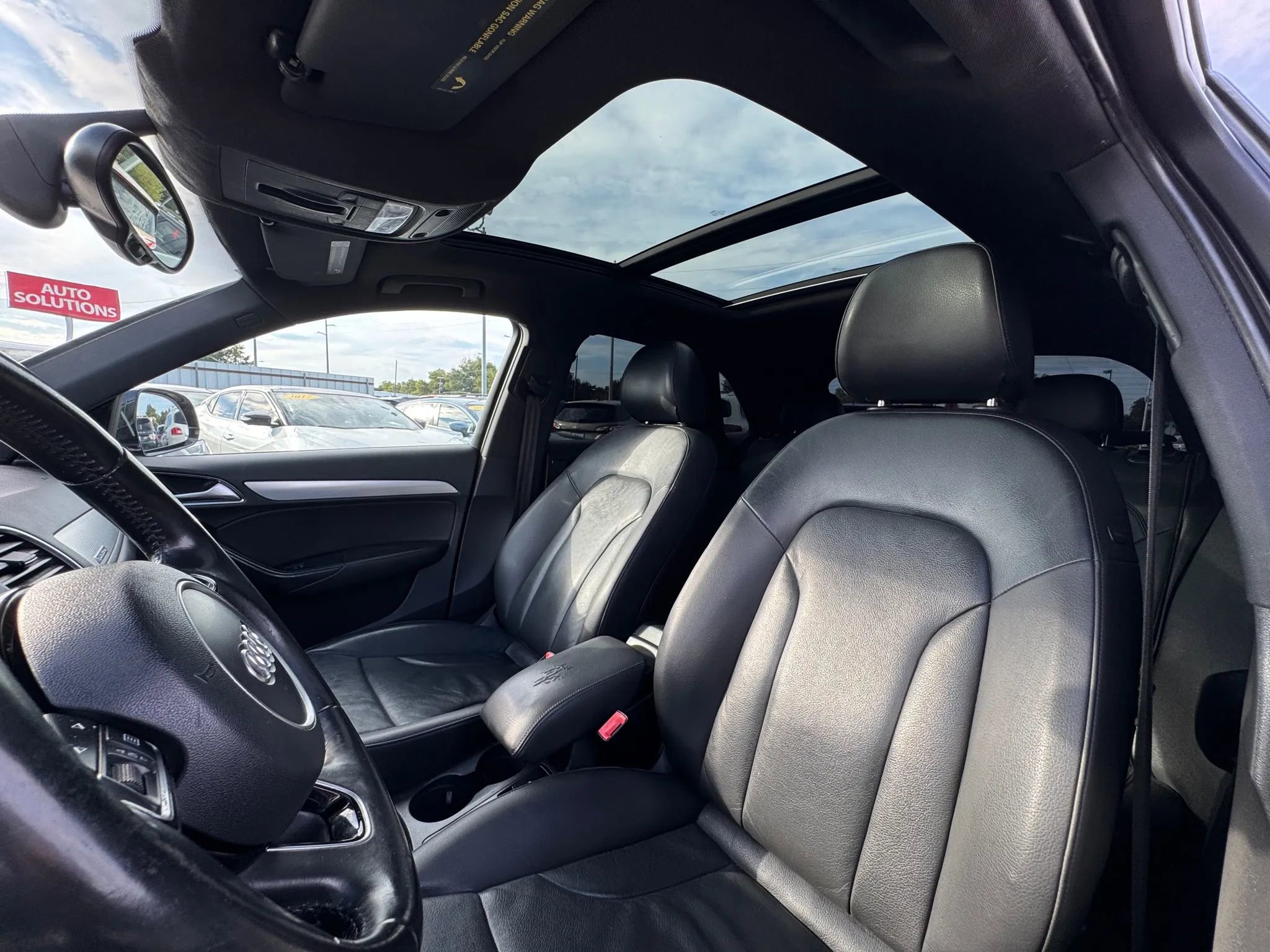 Used 2015 Audi Q3 2.0T Prestige w/ Prestige Package image 15