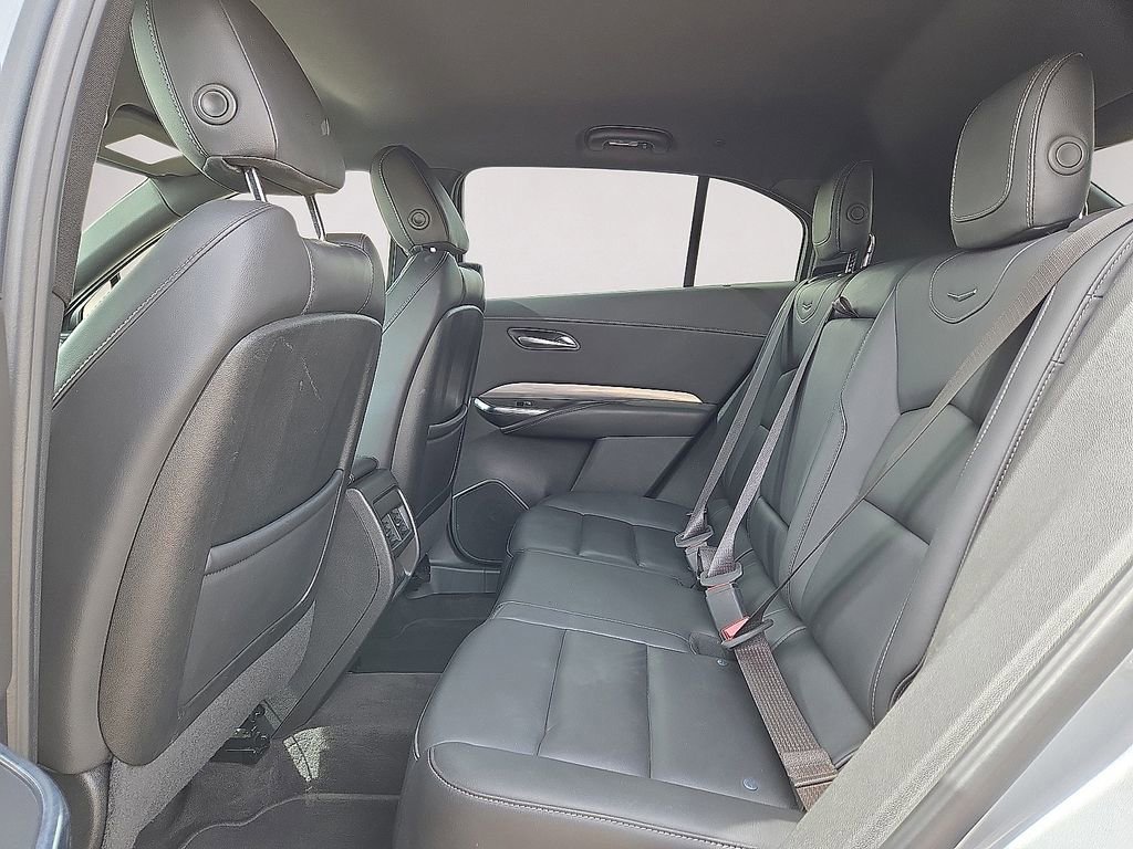 Used 2024 Cadillac XT4 Premium Luxury AWD/4WD image 16