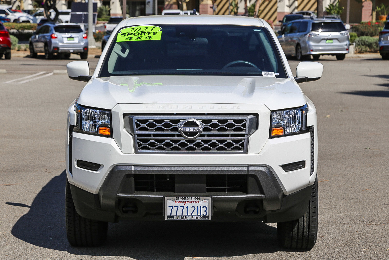Used 2023 Nissan Frontier SV w/ Technology Package image 2