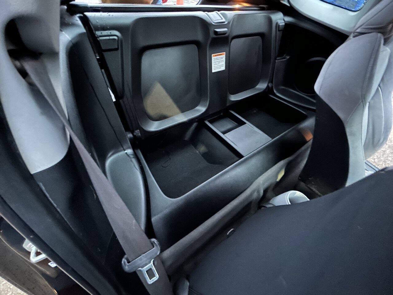 Used 2011 Honda CR-Z EX image 21
