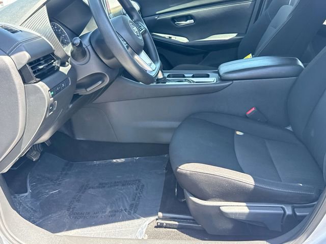 Certified 2023 Nissan Sentra SV FWD image 25