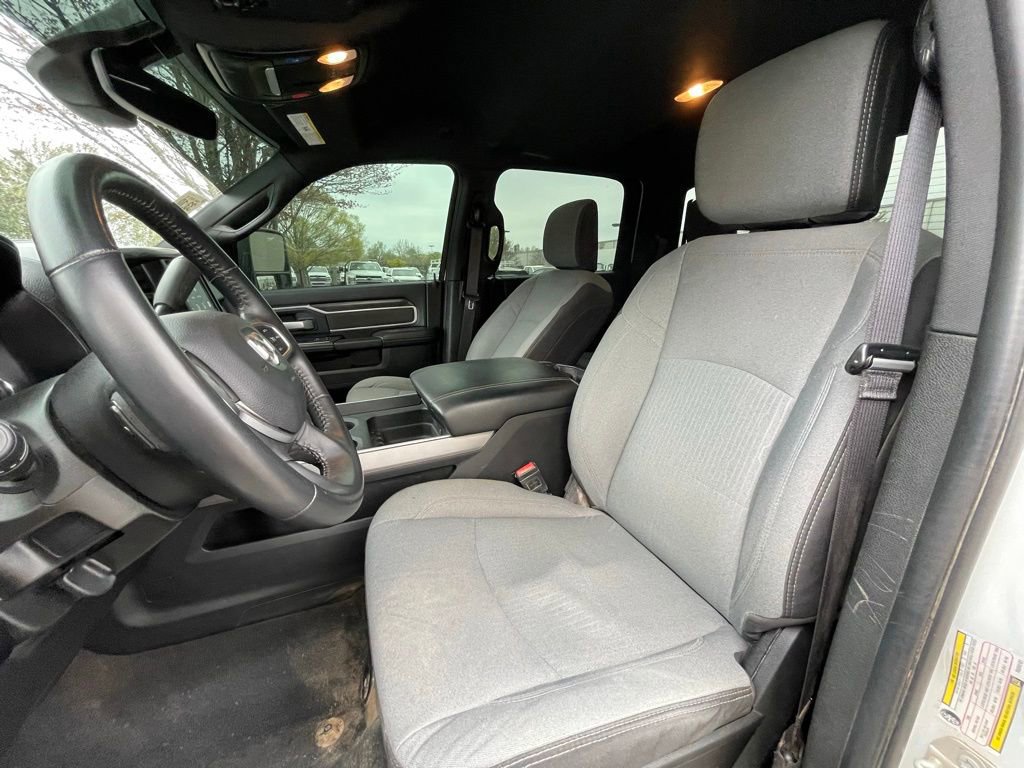 Used 2024 RAM 2500 Big Horn w/ Off Road Package AWD/4WD image 23