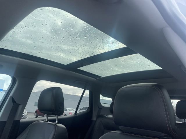 Used 2021 GMC Terrain SLT image 20