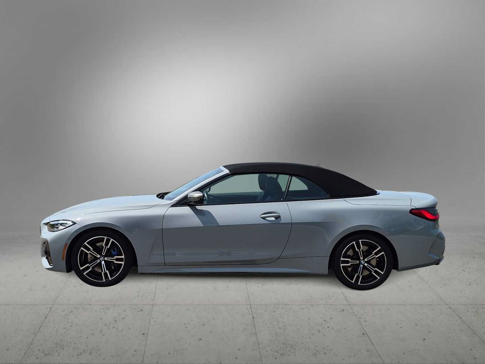 Used 2023 BMW M440i Convertible RWD image 5