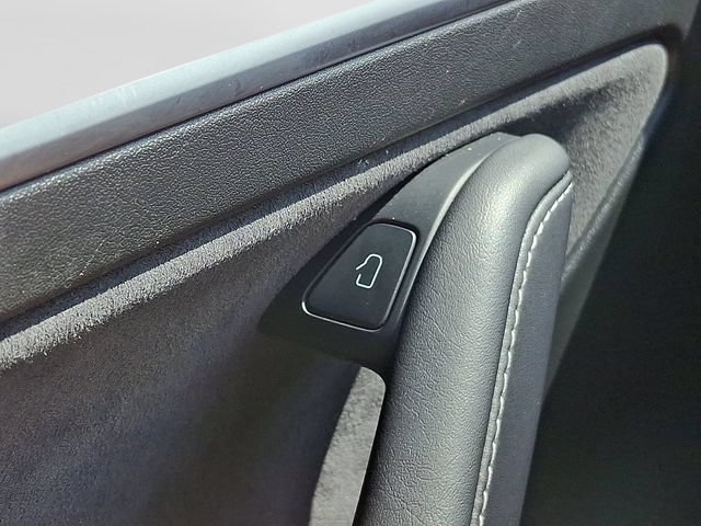 Used 2023 Tesla Model 3 Performance AWD/4WD image 26