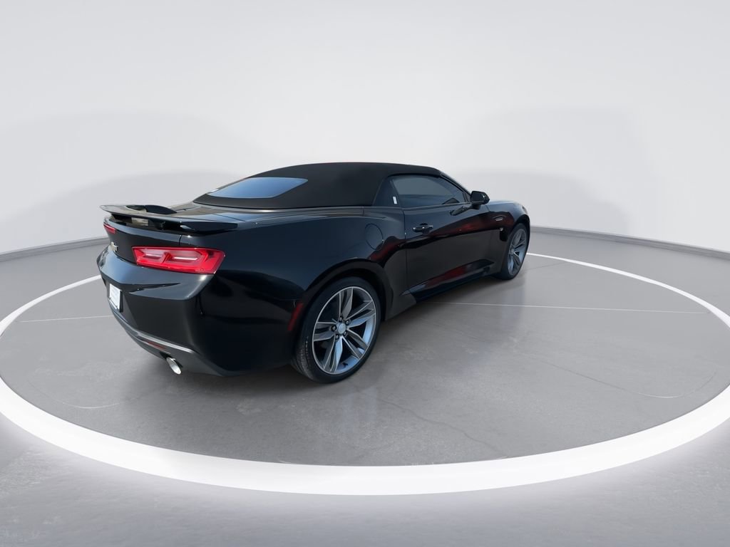 Used 2018 Chevrolet Camaro LT w/ RS Package RWD image 8