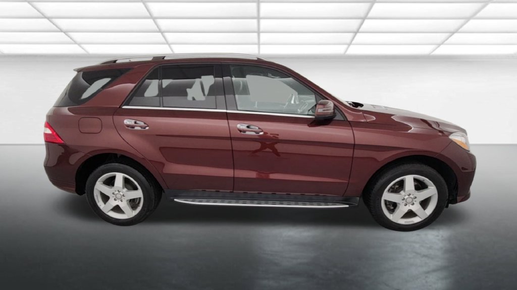 Used 2015 Mercedes-Benz ML 350 4MATIC image 8