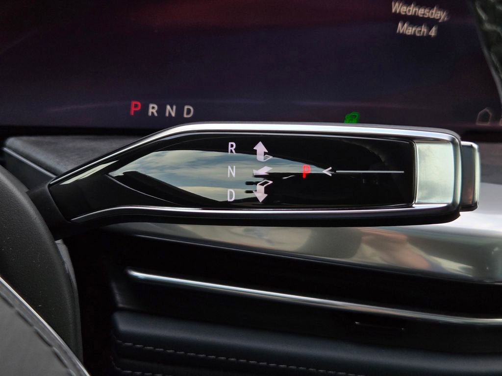 Certified 2025 Cadillac Escalade IQ Luxury 2 w/ LPO, Premium Carpet Package image 23