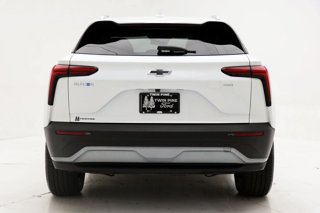 Used 2025 Chevrolet Blazer EV LT AWD/4WD image 7