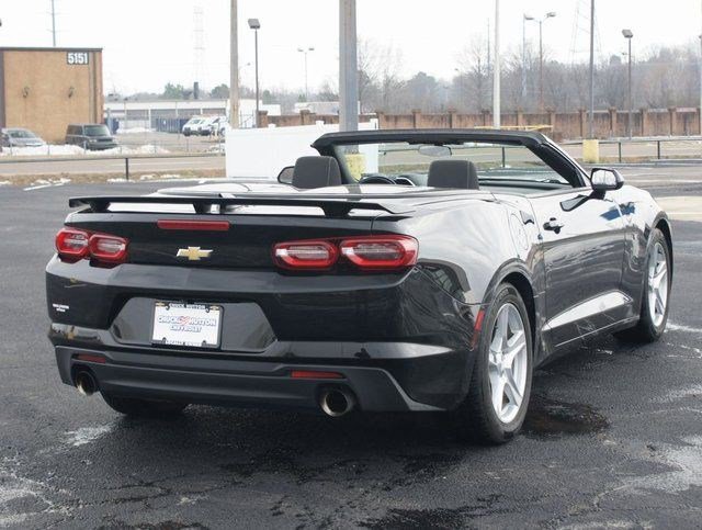 Used 2023 Chevrolet Camaro LT image 28