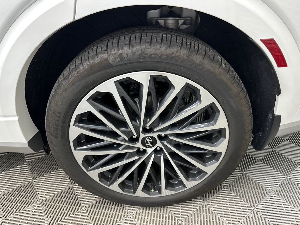 Used 2026 Hyundai Palisade Calligraphy FWD image 24