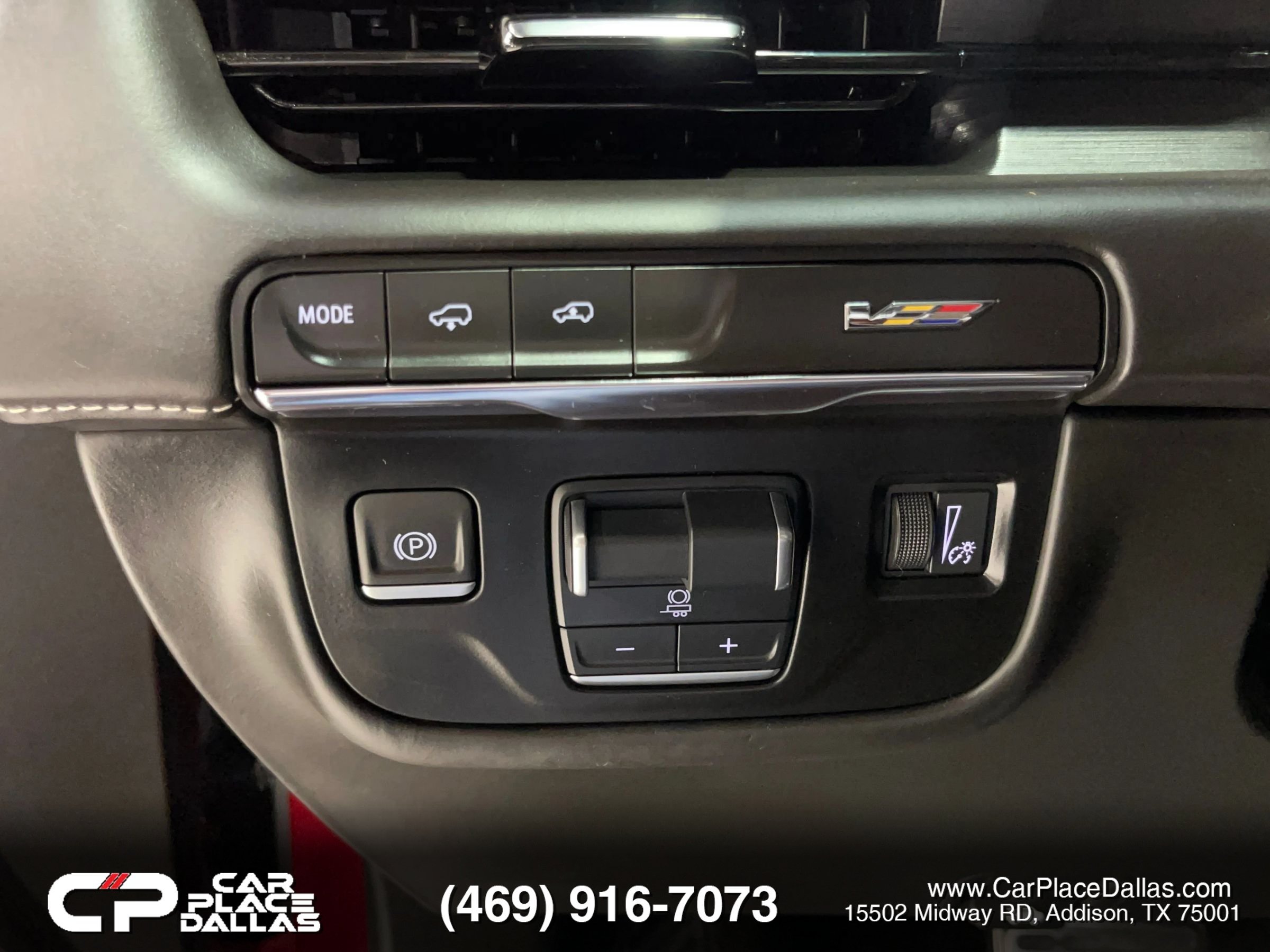 Used 2023 Cadillac Escalade V w/ Heavy-Duty Trailer Package AWD/4WD image 36
