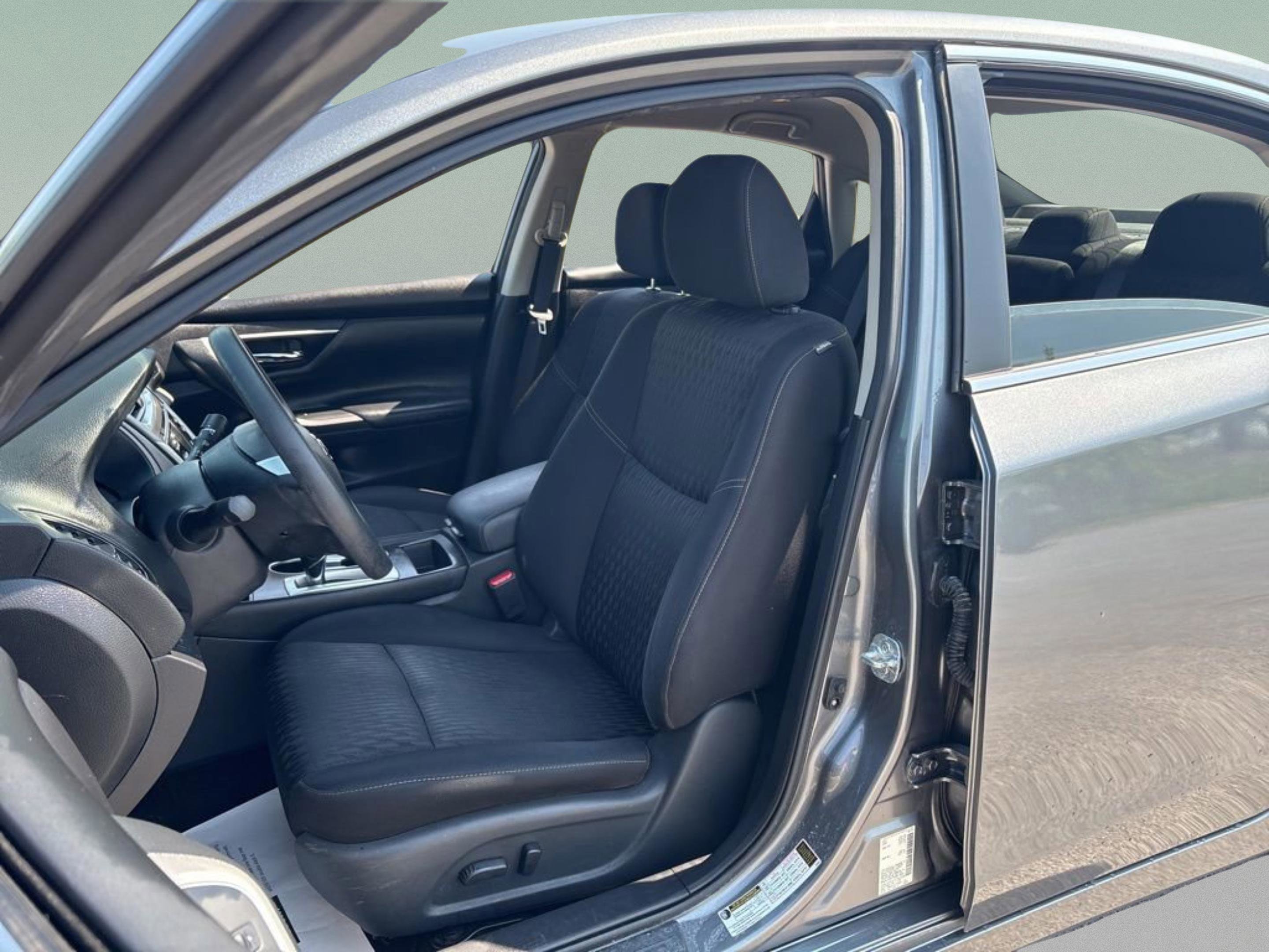 Used 2018 Nissan Altima 2.5 S w/ S Convenience Package FWD image 29