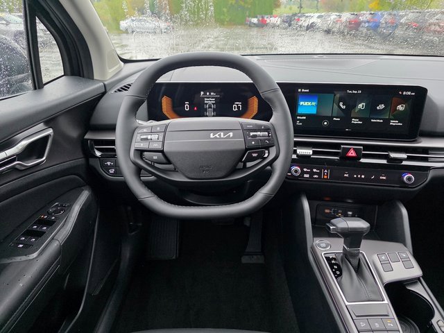 New 2026 Kia Sportage EX image 21