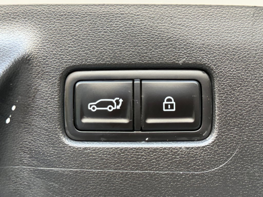 Used 2024 Hyundai Santa Fe SEL FWD image 35