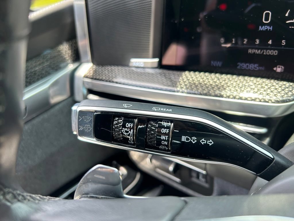 Used 2025 Cadillac Escalade V AWD/4WD image 66
