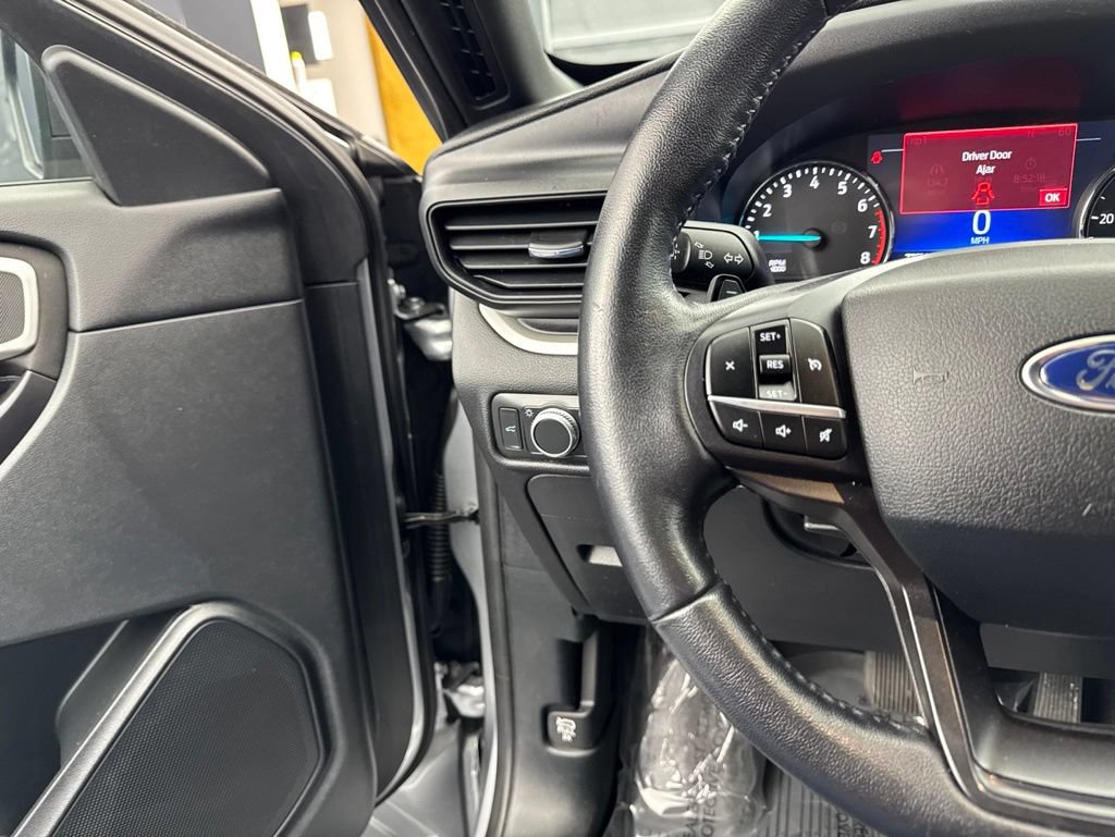 Used 2020 Ford Explorer XLT w/ Class III Trailer Tow Package AWD/4WD image 26