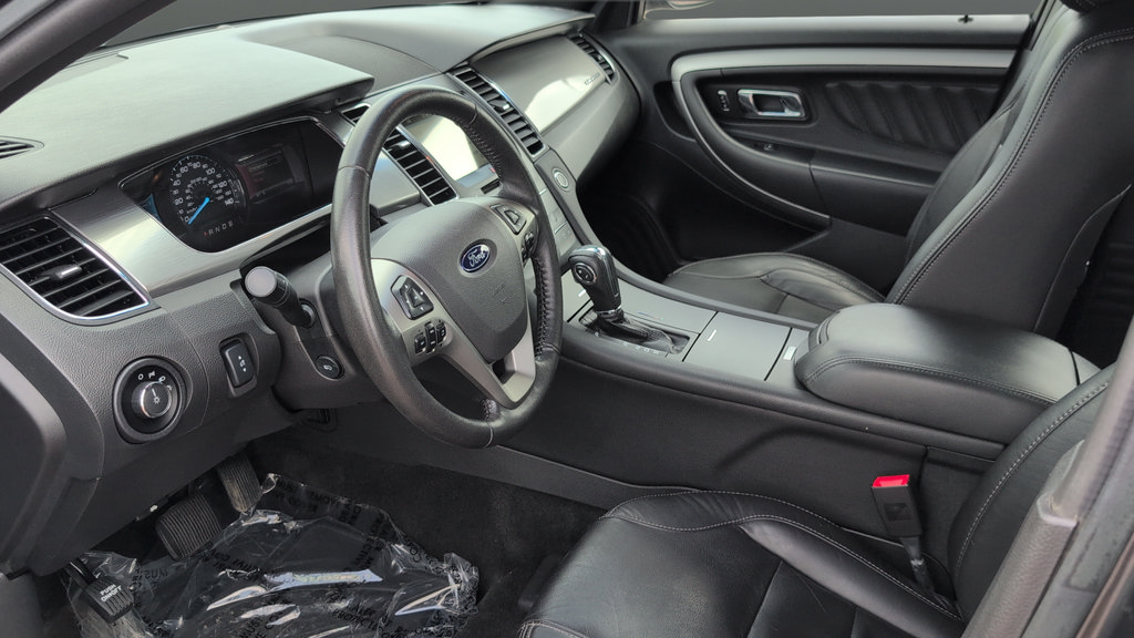 Used 2016 Ford Taurus SEL w/ Equipment Group 201A FWD image 9