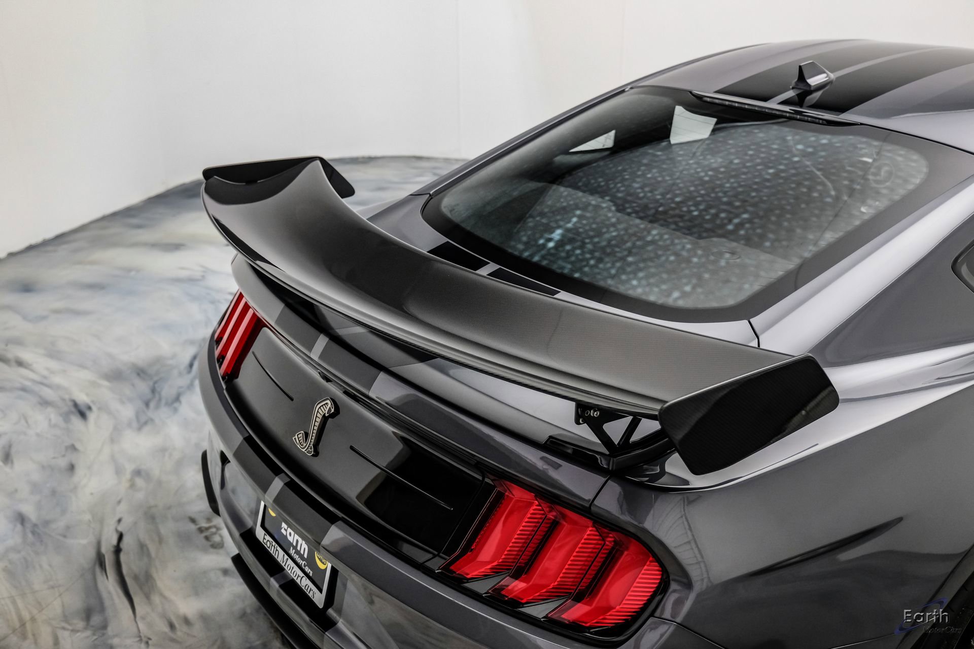 Used 2021 Ford Mustang Shelby GT500 w/ Carbon Fiber Track Pack image 16