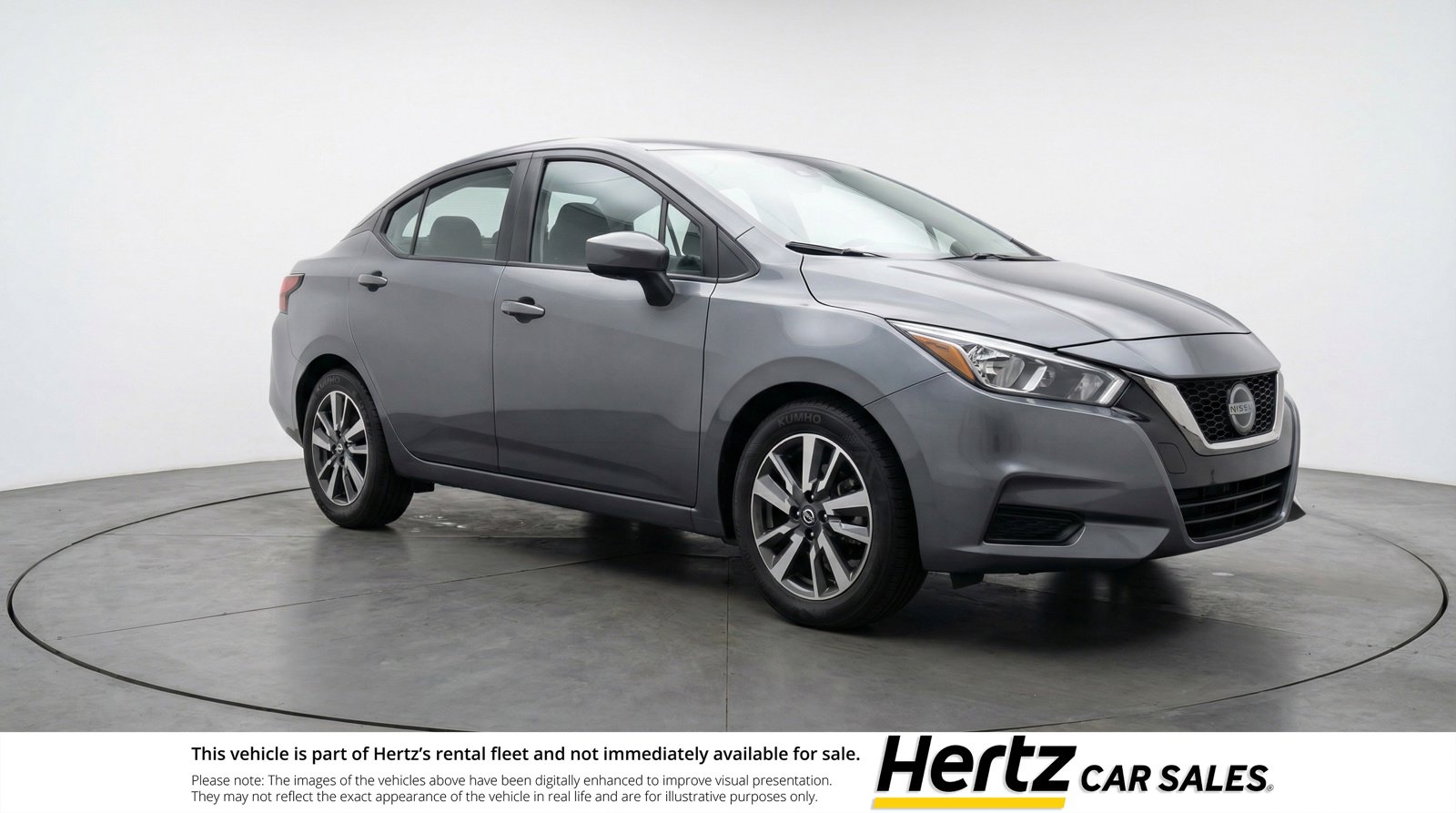 Used 2025 Nissan Versa SV image 1