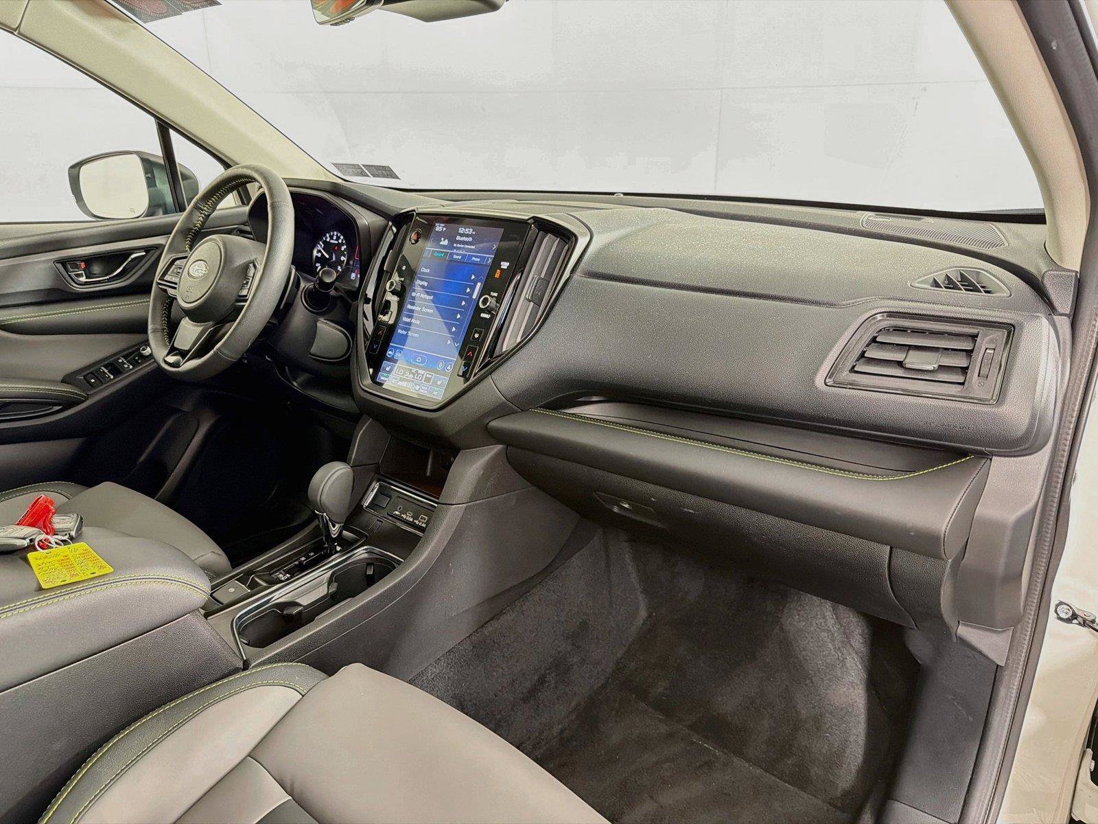 Used 2025 Subaru Ascent Onyx Edition AWD/4WD image 31