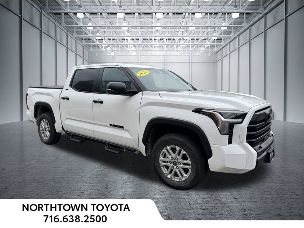 Used 2024 Toyota Tundra SR5 w/ SR5 Convenience Package AWD/4WD image 8