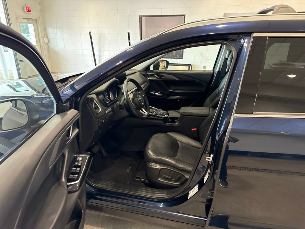 Used 2023 MAZDA CX-9 Touring Plus AWD/4WD image 22