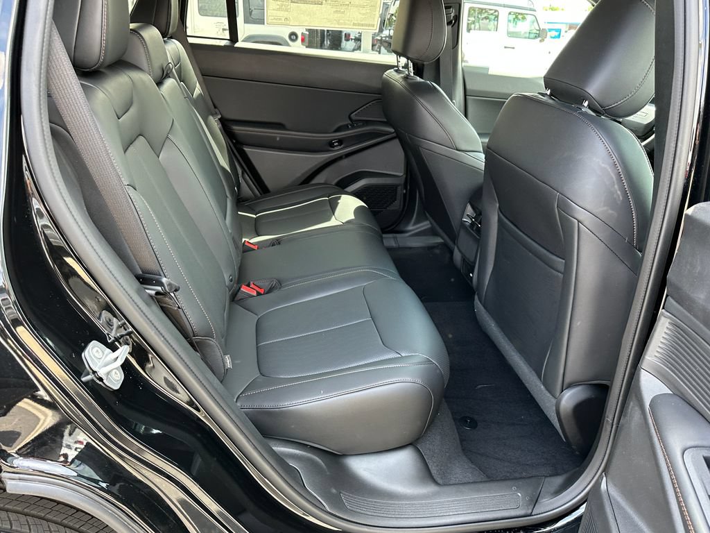 New 2026 Jeep Cherokee Limited AWD/4WD image 20