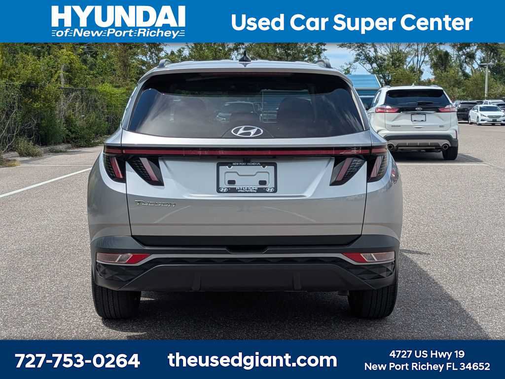 Used 2022 Hyundai Tucson SEL w/ Convenience Package FWD image 4
