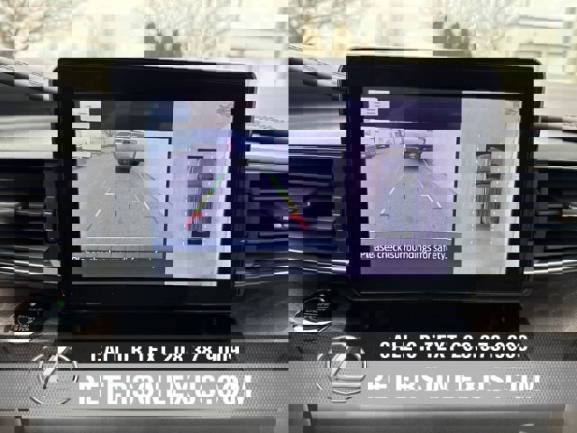 Used 2020 Ford Explorer Platinum image 17