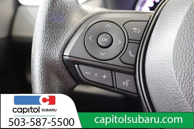 Used 2025 Toyota RAV4 XLE AWD/4WD image 18