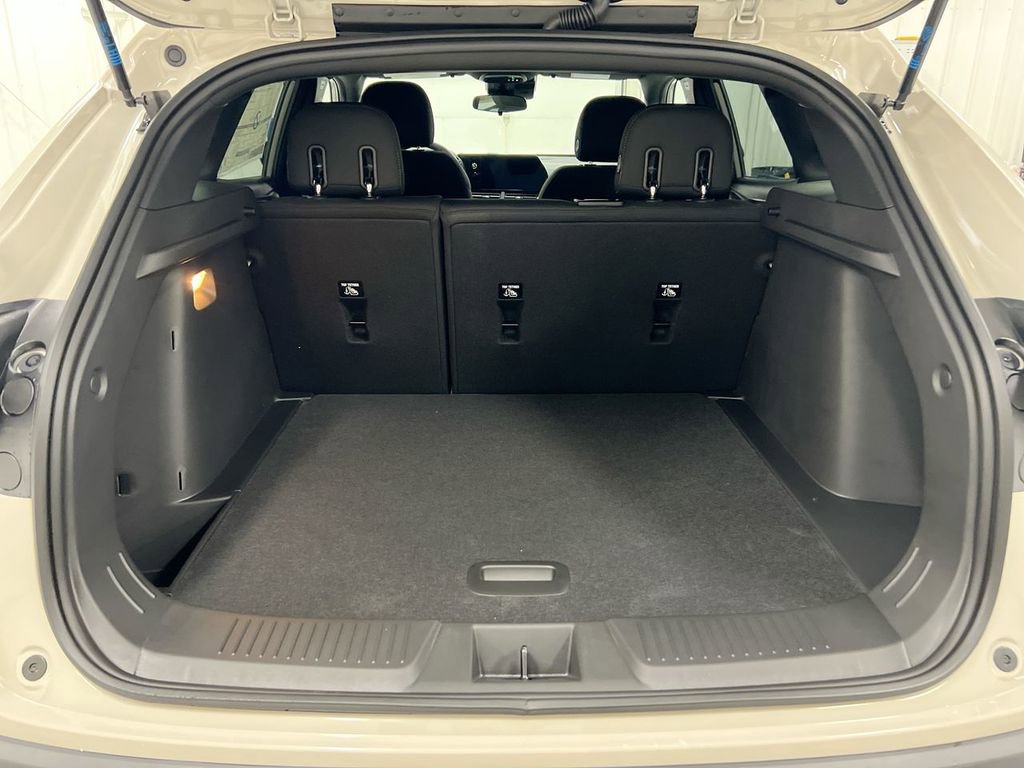 New 2026 Chevrolet Trax RS image 23