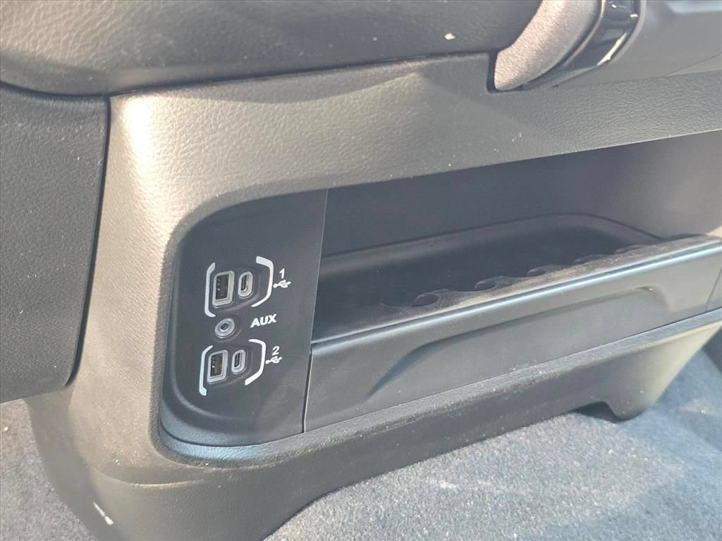 New 2027 RAM 3500 Tradesman AWD/4WD image 17