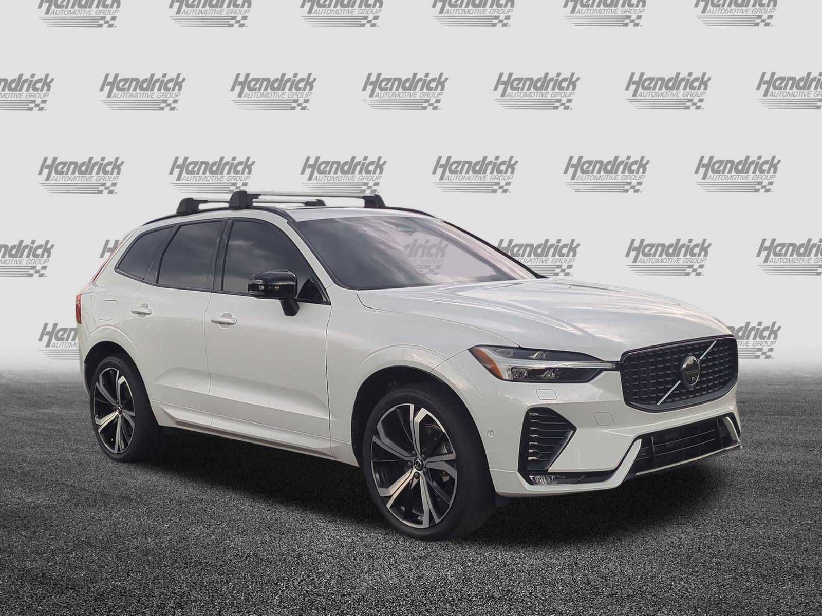 Used 2023 Volvo XC60 B5 Ultimate w/ Climate Package AWD/4WD video 2