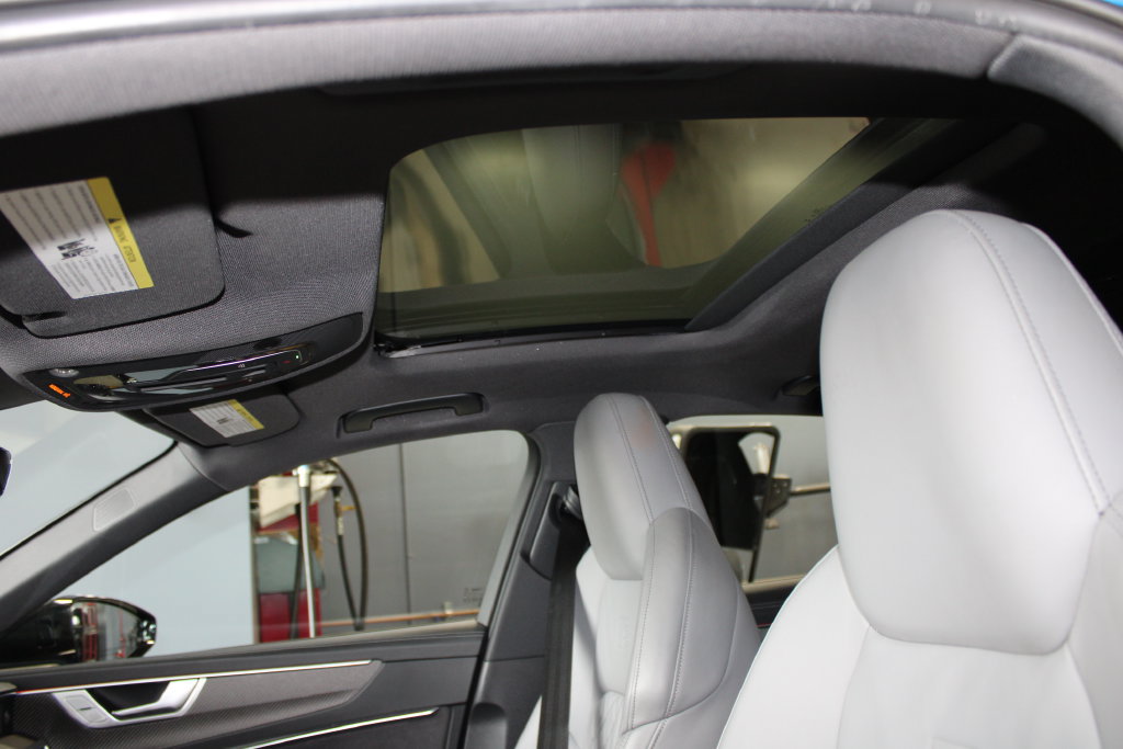 Used 2022 Audi S6 Premium Plus w/ S6 Executive Package AWD/4WD image 24
