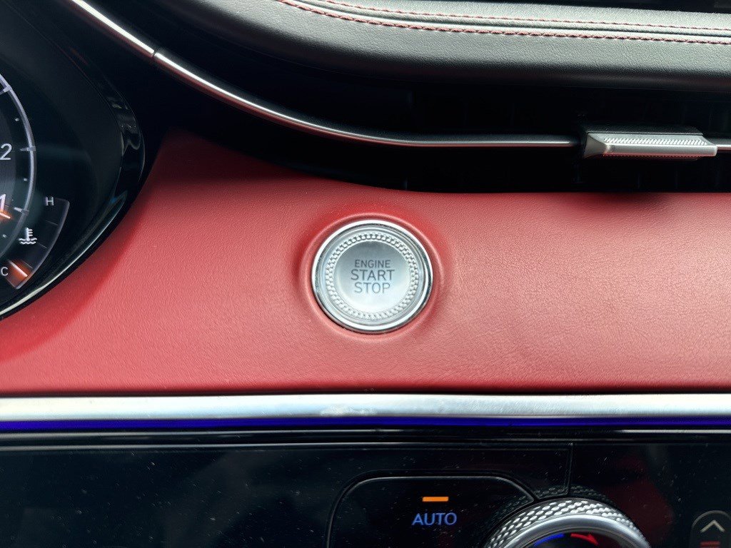 Used 2022 Genesis GV70 3.5T Sport w/ Sport Prestige Package image 16