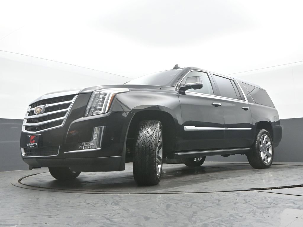 Used 2020 Cadillac Escalade ESV Premium Luxury image 30