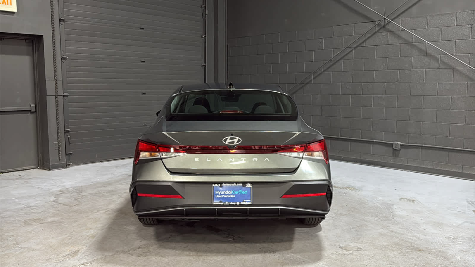 Used 2024 Hyundai Elantra SEL FWD image 5