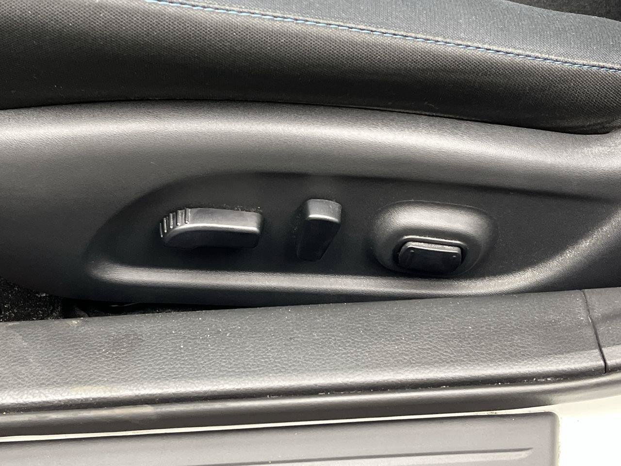 Used 2018 Nissan Altima 2.5 SR FWD image 9