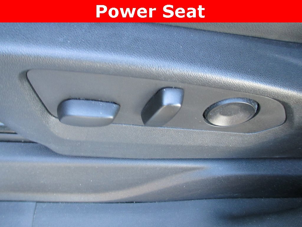 Used 2022 Chevrolet Tahoe LT w/ Luxury Package image 27