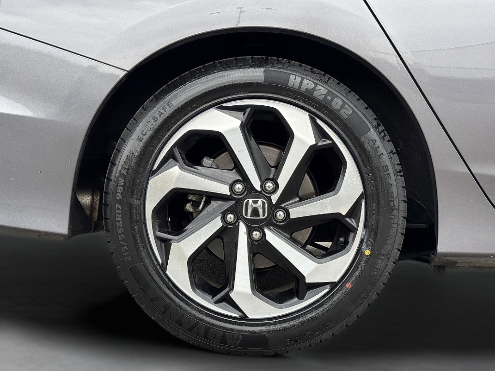 Certified 2017 Honda Accord EX-L image 10