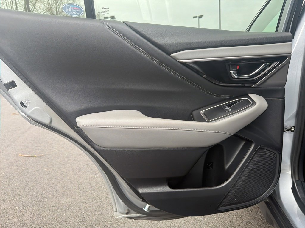 Used 2020 Subaru Outback Limited w/ Popular Package #2 image 17