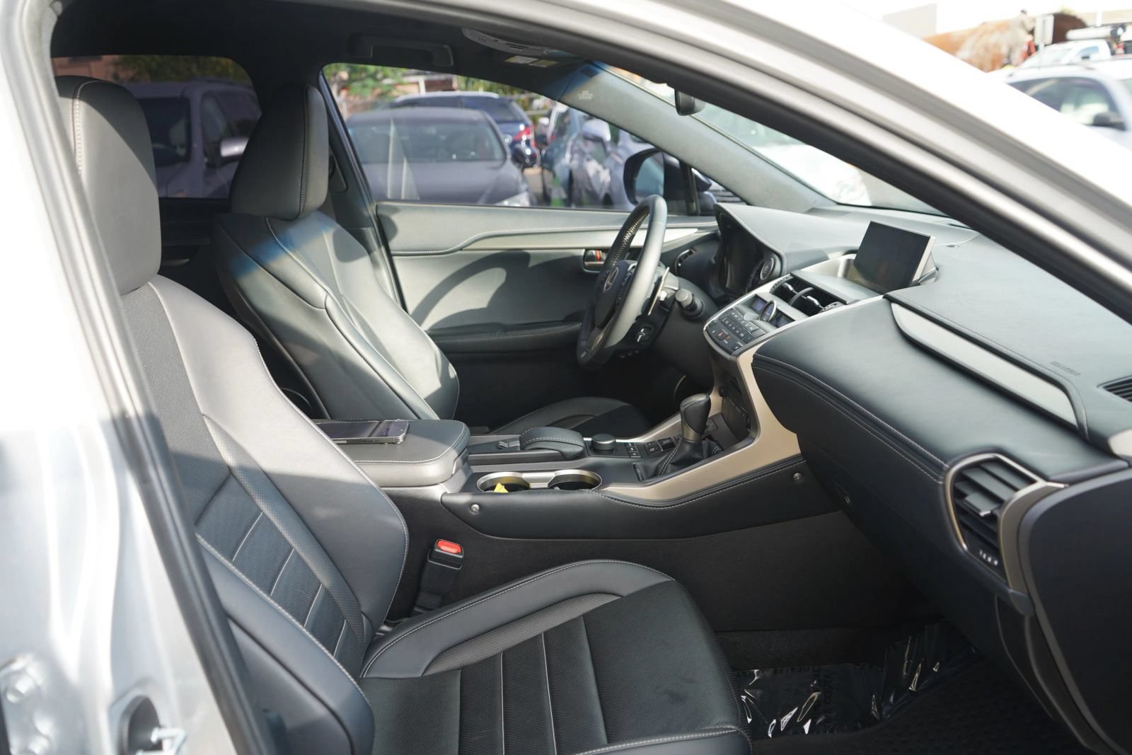 Used 2015 Lexus NX 200t F Sport FWD image 22