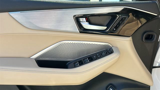 Certified 2023 Acura MDX SH-AWD w/ Technology Package image 14