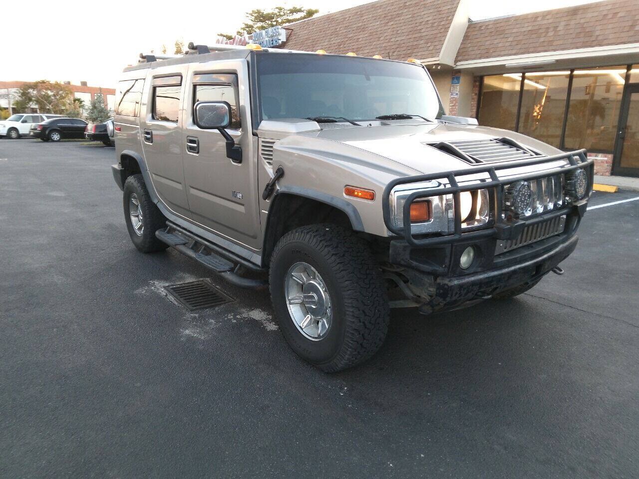 Used 2003 HUMMER H2 w/ Preferred Equipment Group AWD/4WD image 5