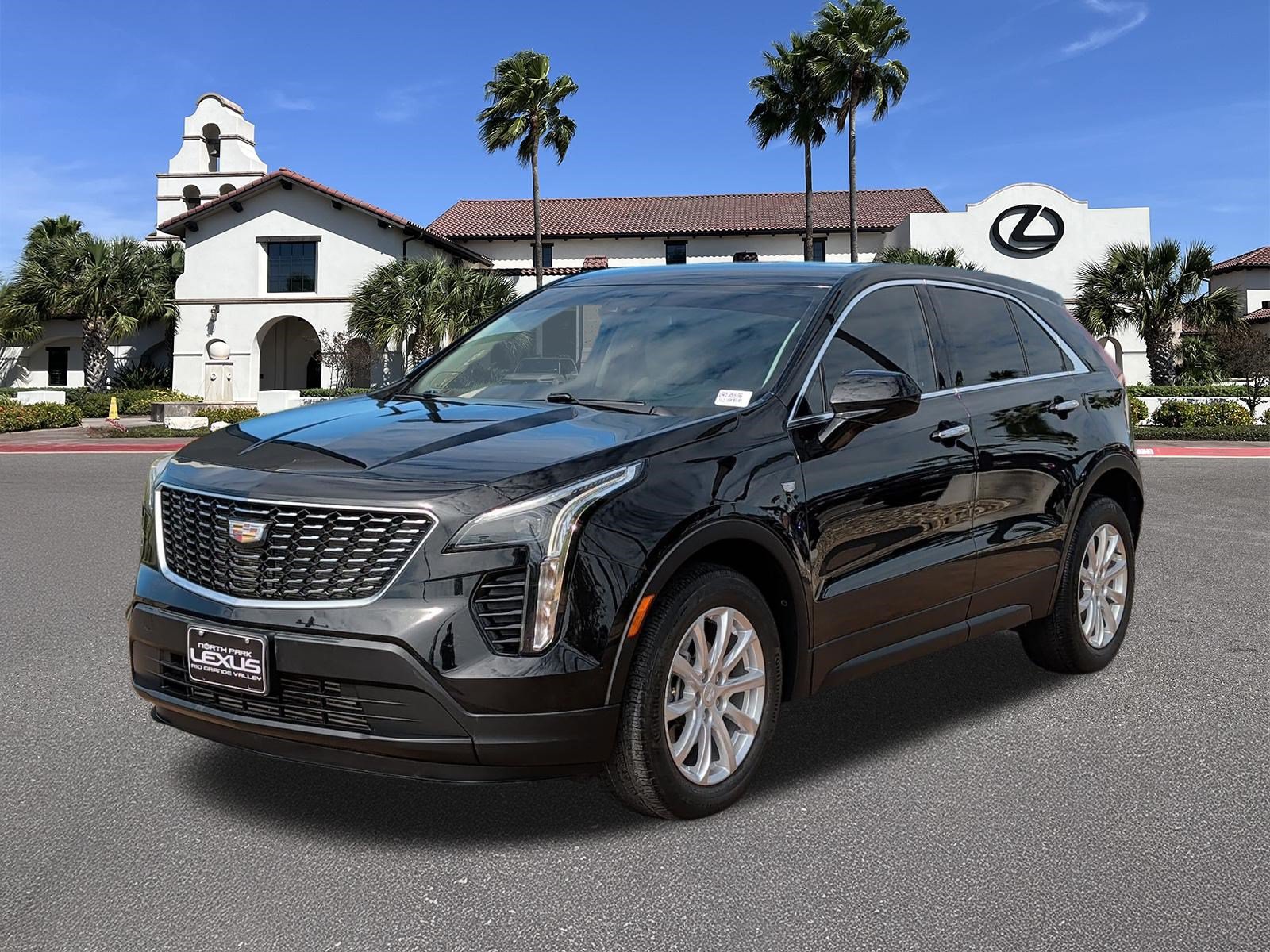 Used 2023 Cadillac XT4 Luxury FWD image 5