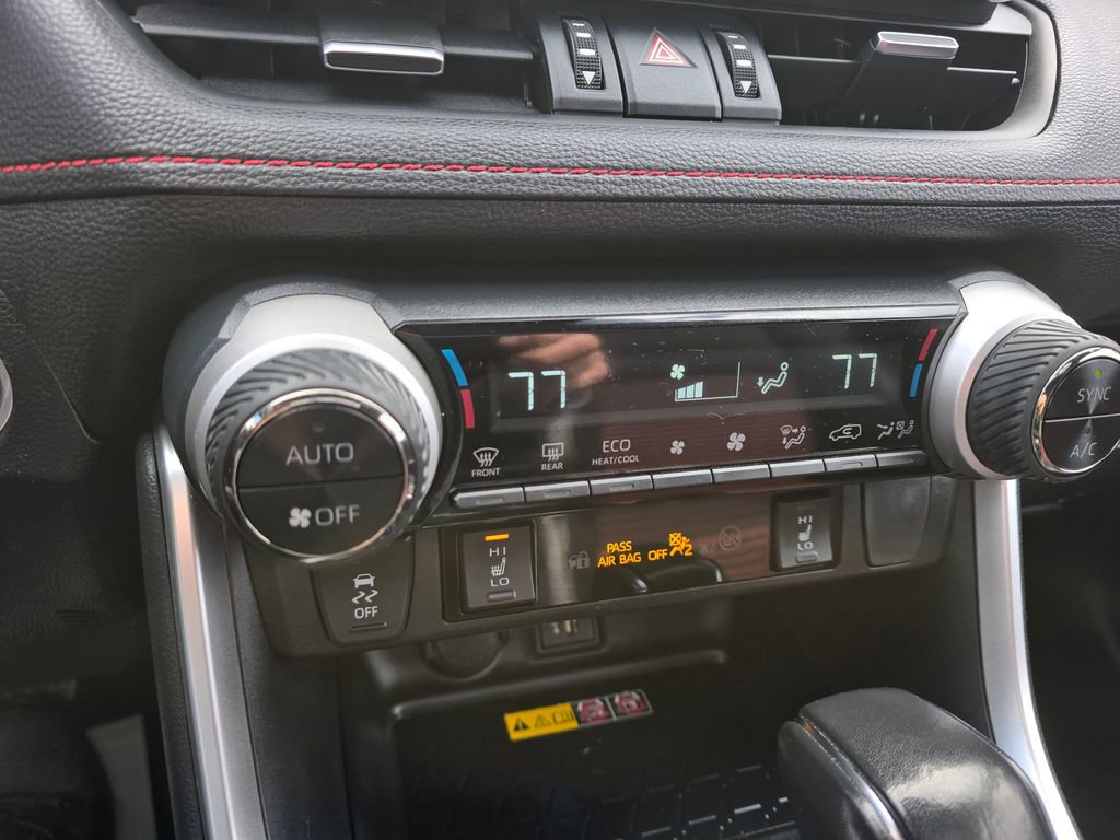 Used 2023 Toyota RAV4 XSE w/ Weather Package AWD/4WD image 23