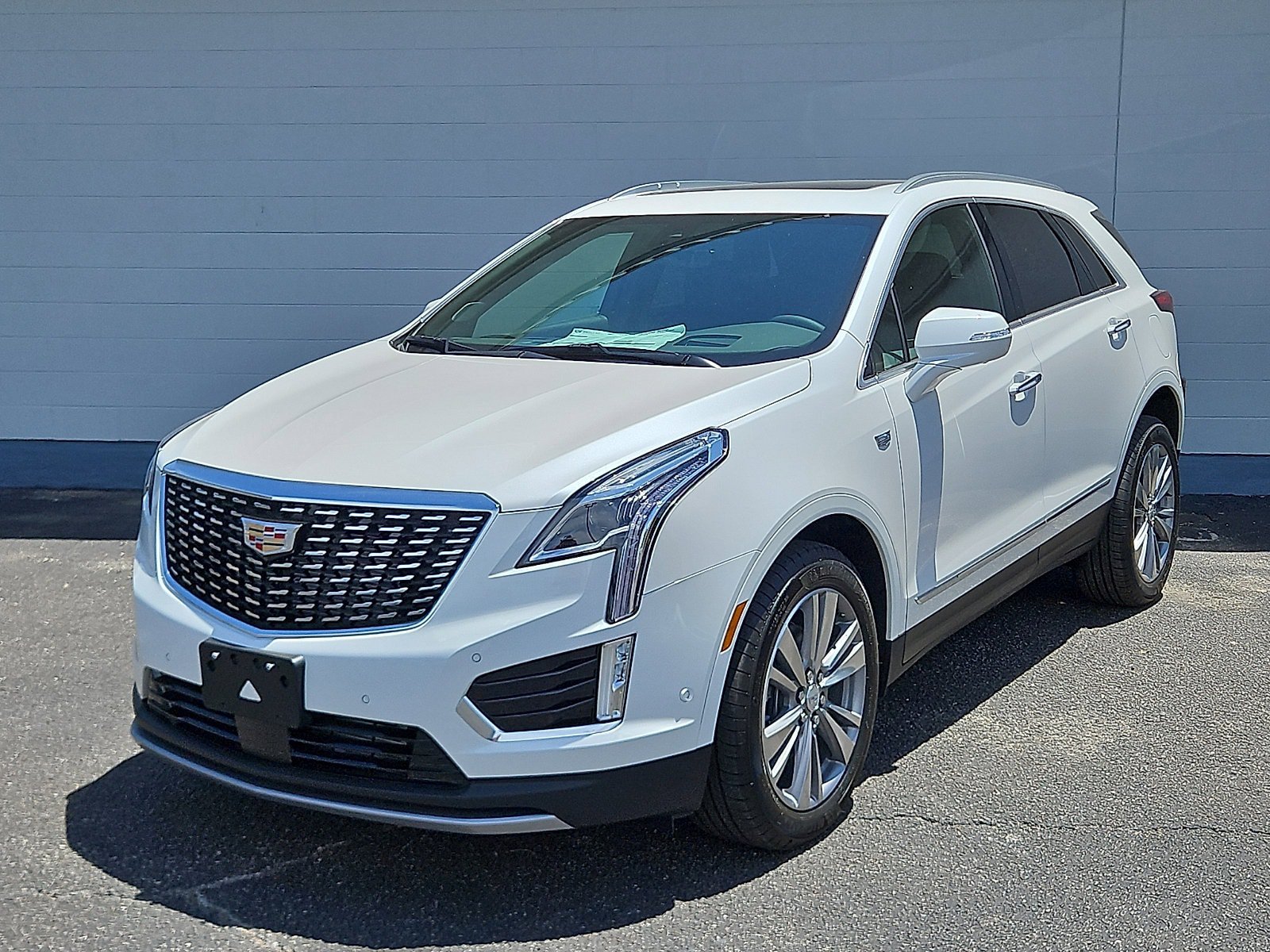 New 2026 Cadillac XT5 Premium Luxury w/ Driver Assist Package