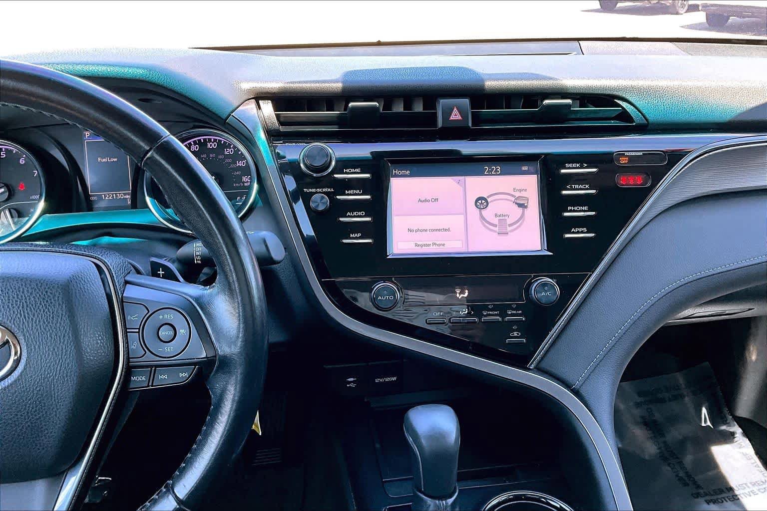 Certified 2019 Toyota Camry SE w/ Carpet Mat Package FWD image 6